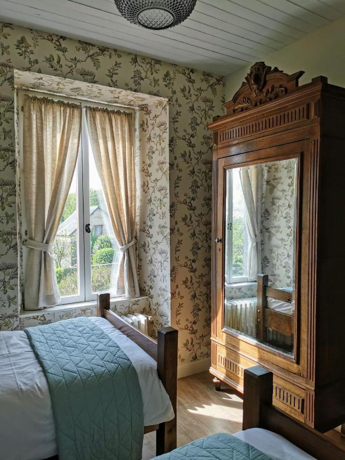 'Les Portes Bleues' Chambres D'Hotes Langourla Rom bilde